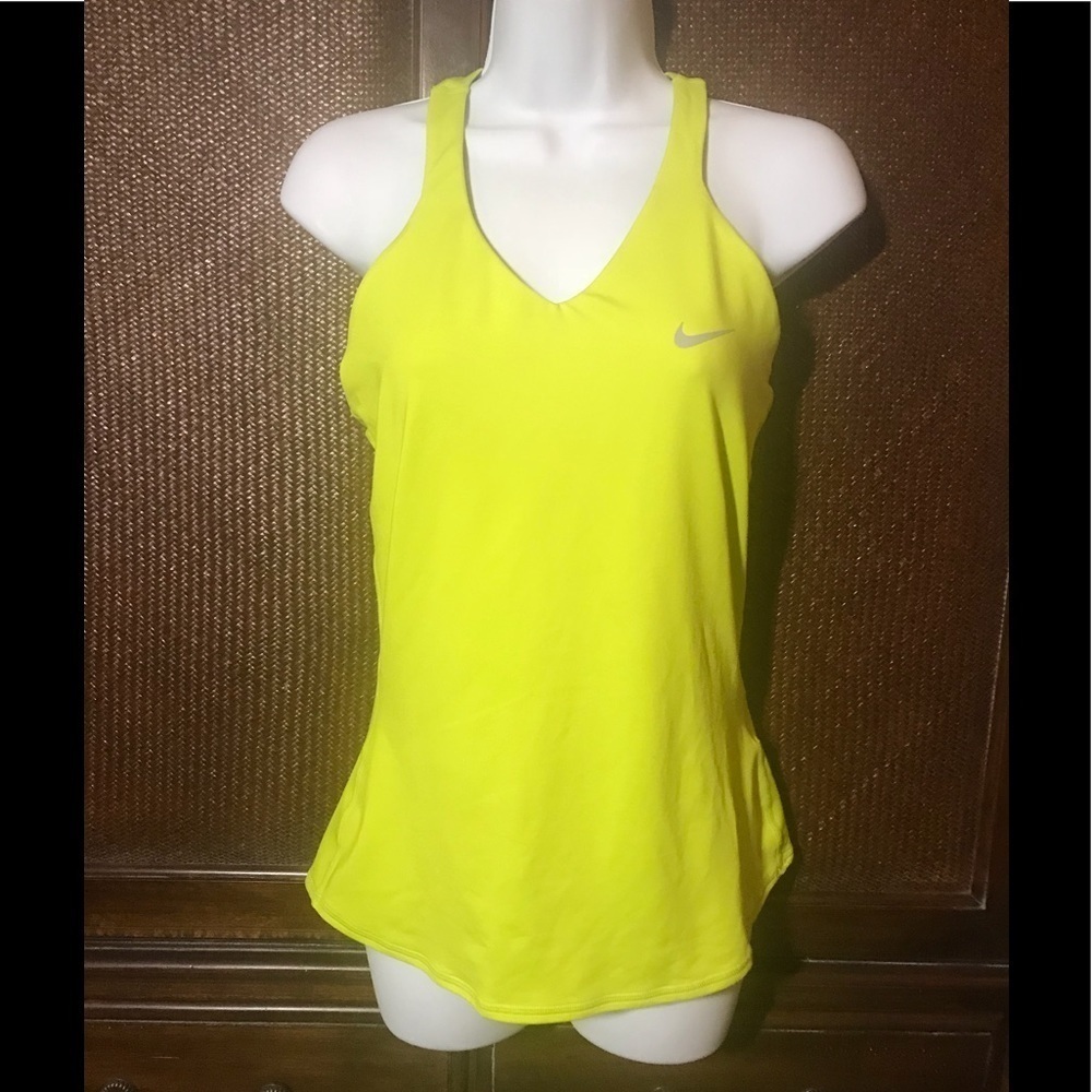 Nike Dri-Fit Medium​​​​​​